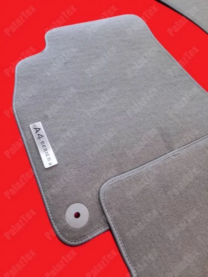 audi a4 b8 2012 gray carpet mats with logo